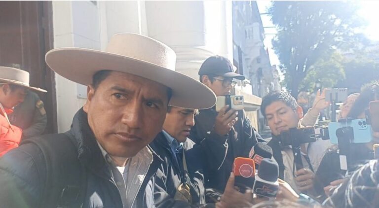 7f128b40-6df3-4636-964a-c5a3c046a713